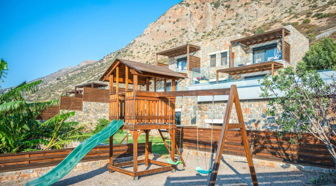 Villa with Direct Sea Access at Elounda Crete 49