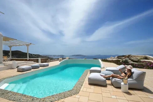 Big Villa for sale in Mykonos, Houlakia 21