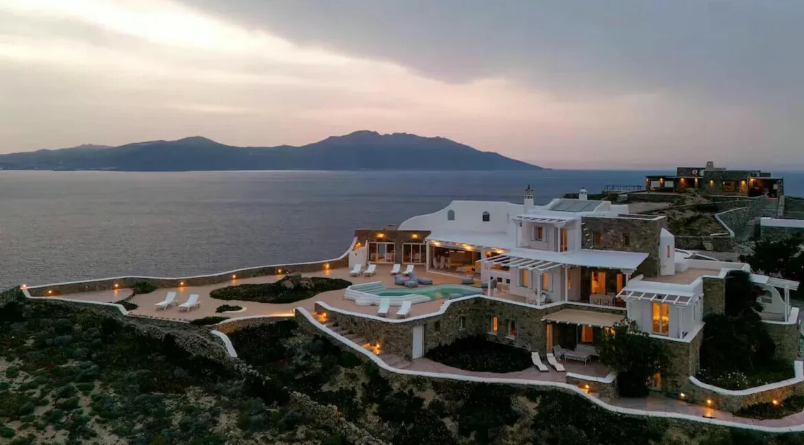 Big Villa for sale in Mykonos