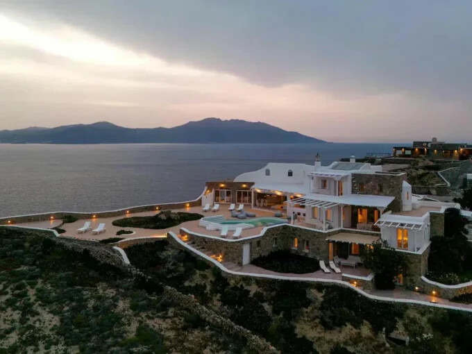 Big Villa for sale in Mykonos