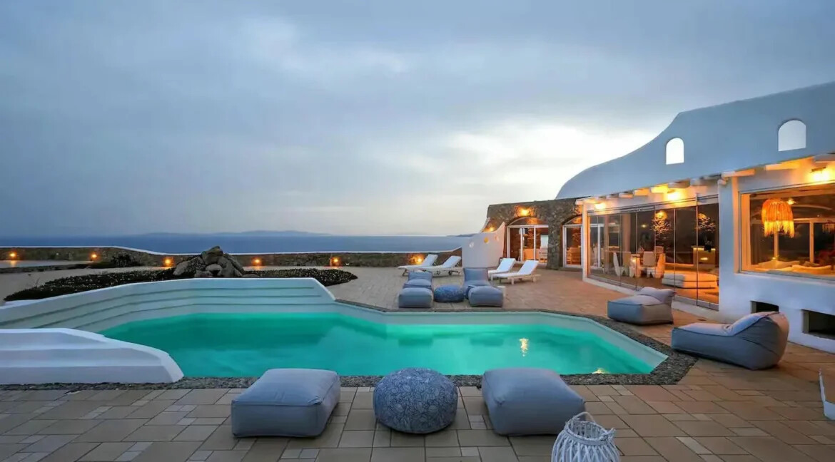 Big Villa for sale in Mykonos, Houlakia 6
