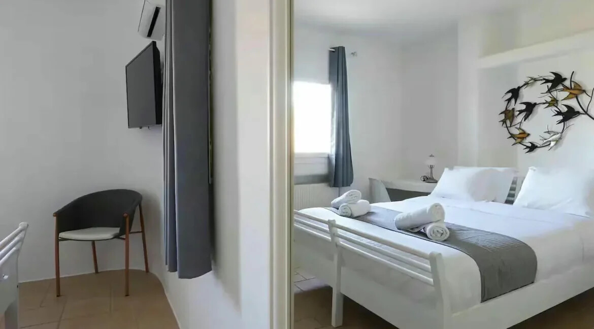 Big Villa for sale in Mykonos, Houlakia 9