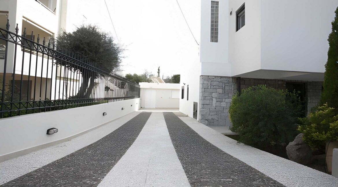 Detached House for sale Saronida 2