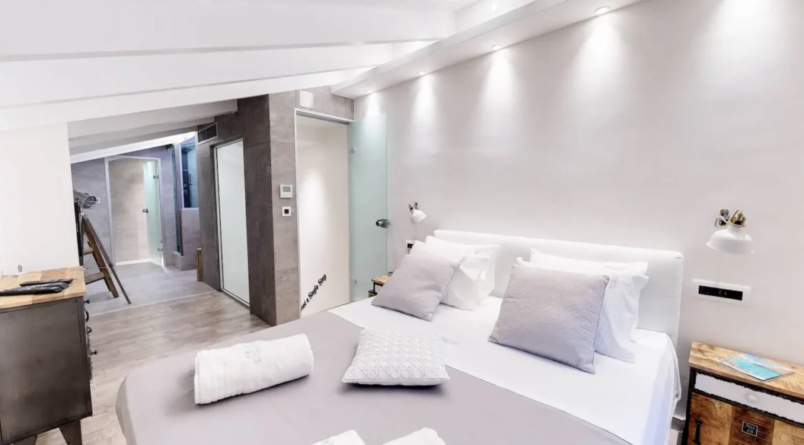 Luxury Villa for Sale in Chania Crete, at the Heart of Vamos 22