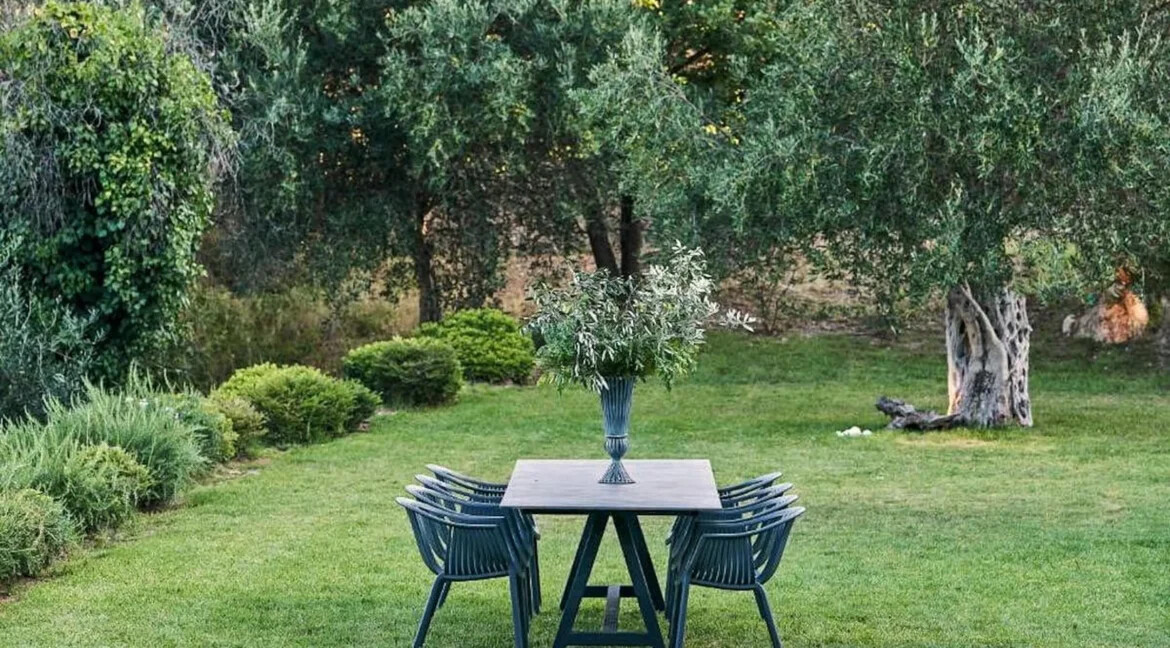 Luxury villa in Corfu for sale 2