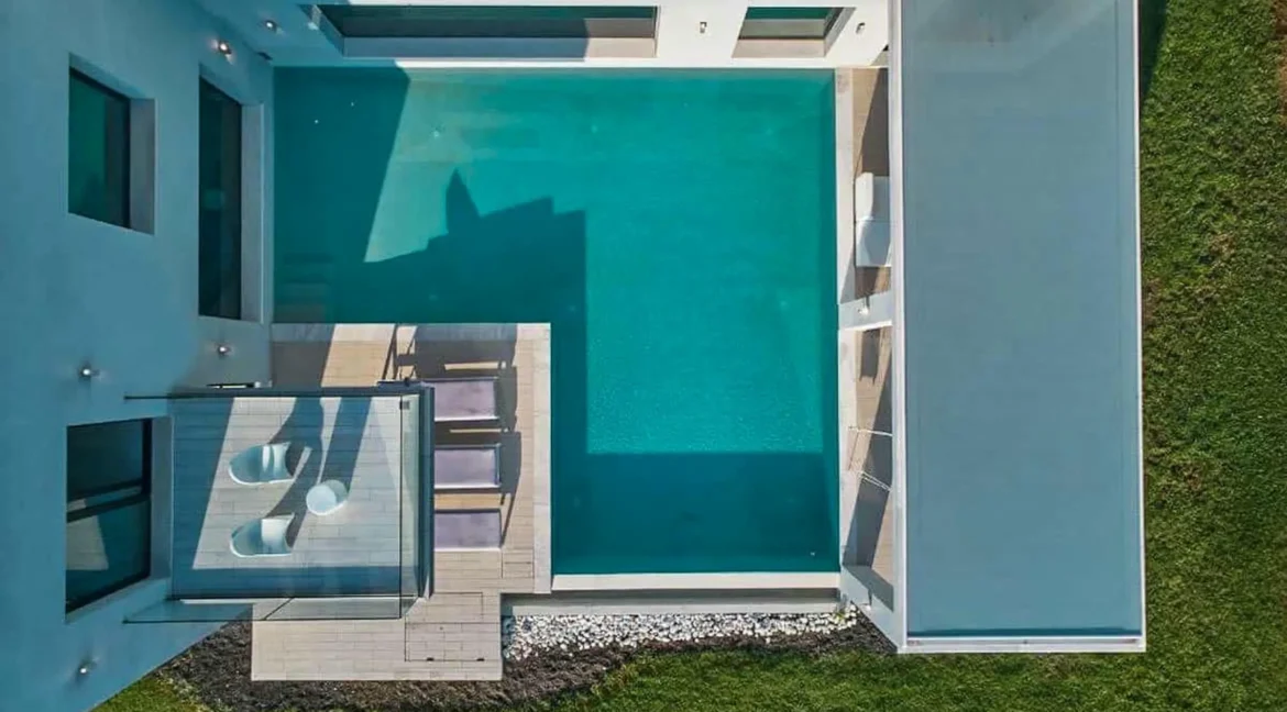 Luxury villa in Corfu for sale 5