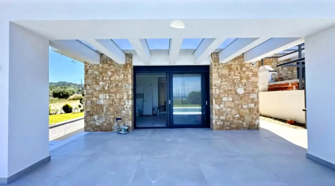 Newly Built Villa for Sale in Halkidiki Pefkochori 5