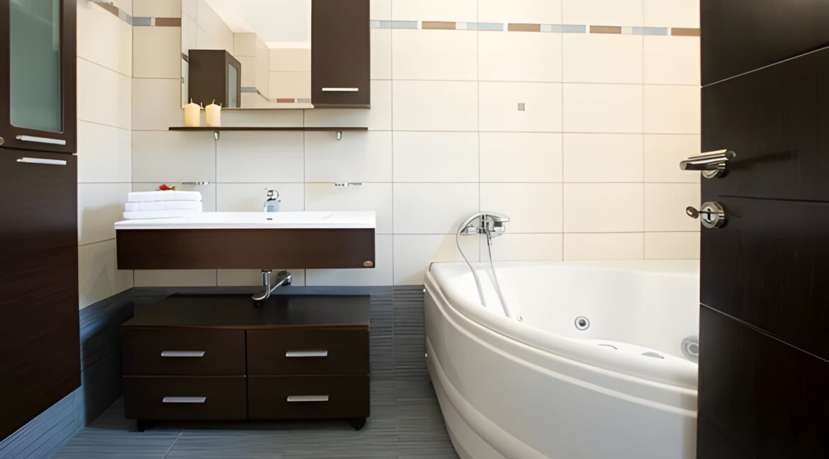 Nidri Lefkada Family Home for Sale 9