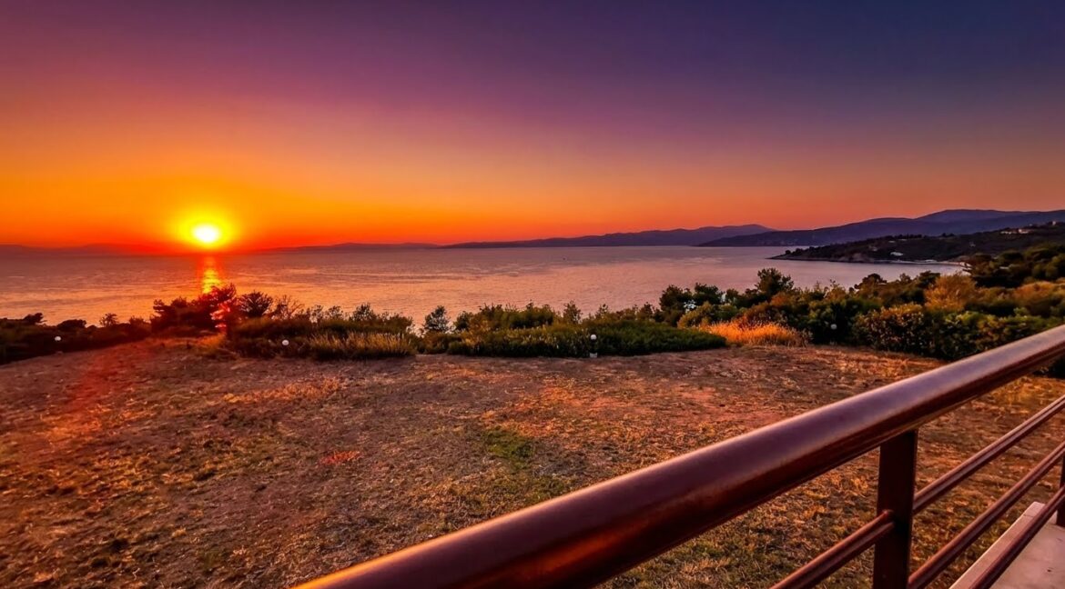 Seafront House for Sale Kassandra Halkidiki, Potidea 11