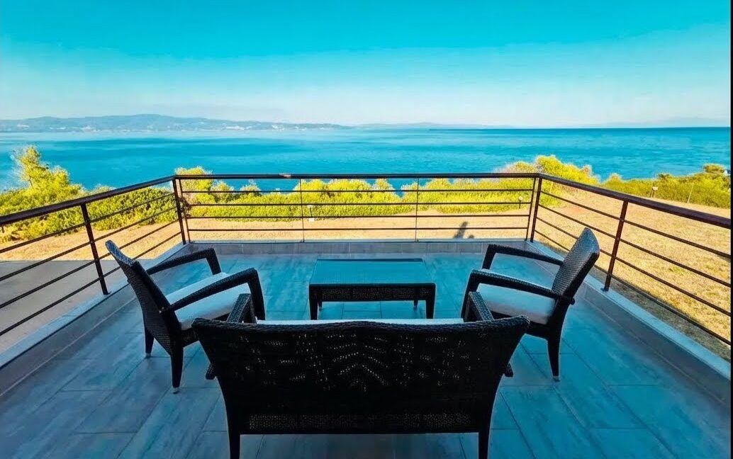 Seafront House for Sale Kassandra Halkidiki, Potidea 3