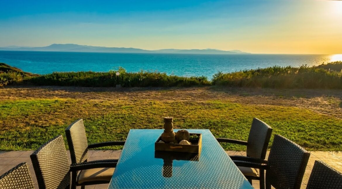 Seafront House for Sale Kassandra Halkidiki, Potidea 8