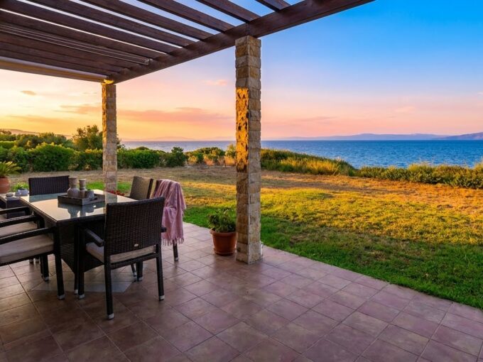 Seafront House for Sale Kassandra Halkidiki, Potidea