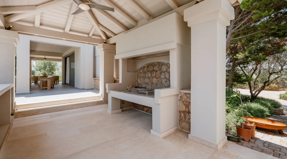 Seafront Villa in Peloponnese,Porto Heli 10