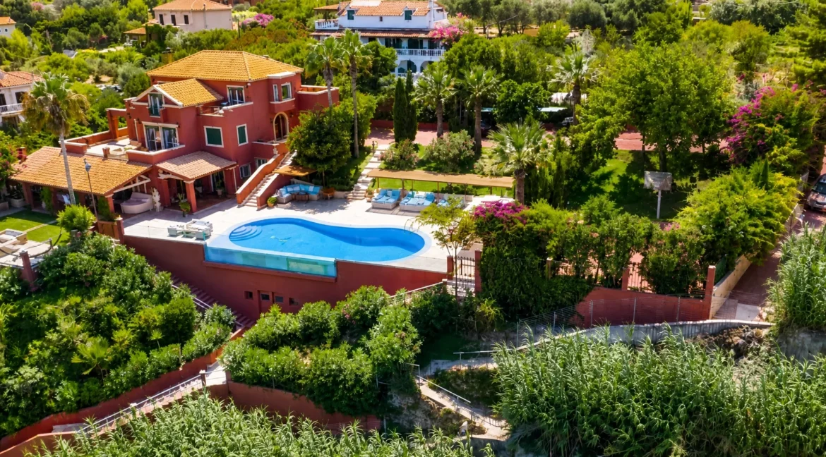 Seafront Villa in Zakynthos for sale 3