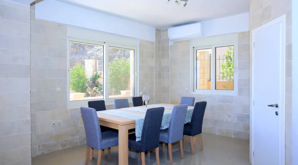 Seaside Villa for Sale in Heraklio Crete 10
