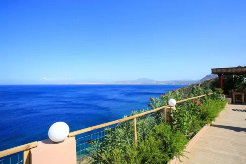 Seaside Villa for Sale in Heraklio Crete 16