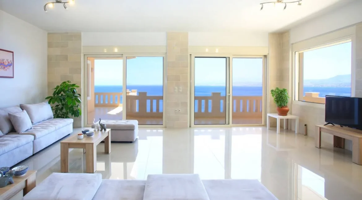 Seaside Villa for Sale in Heraklio Crete 21