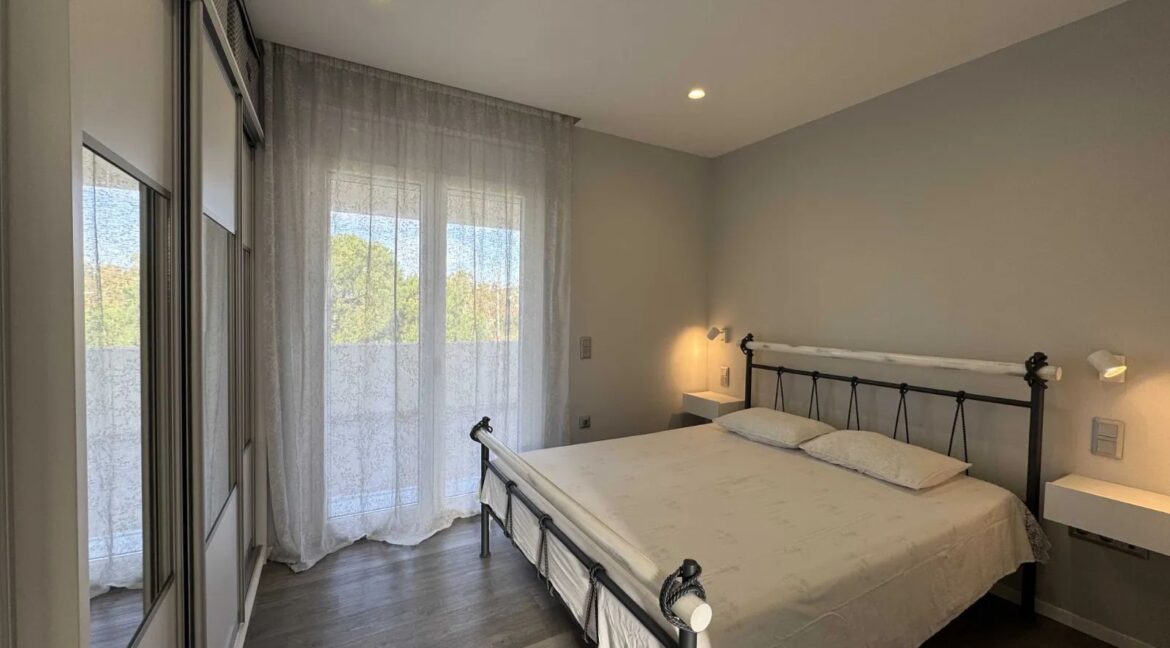 Seaside Villa for Sale in Lagonissi Athens Riviera 16