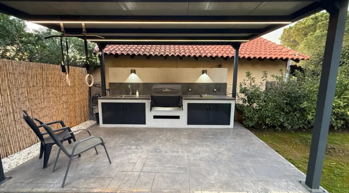 Seaside Villa for Sale in Lagonissi Athens Riviera 18