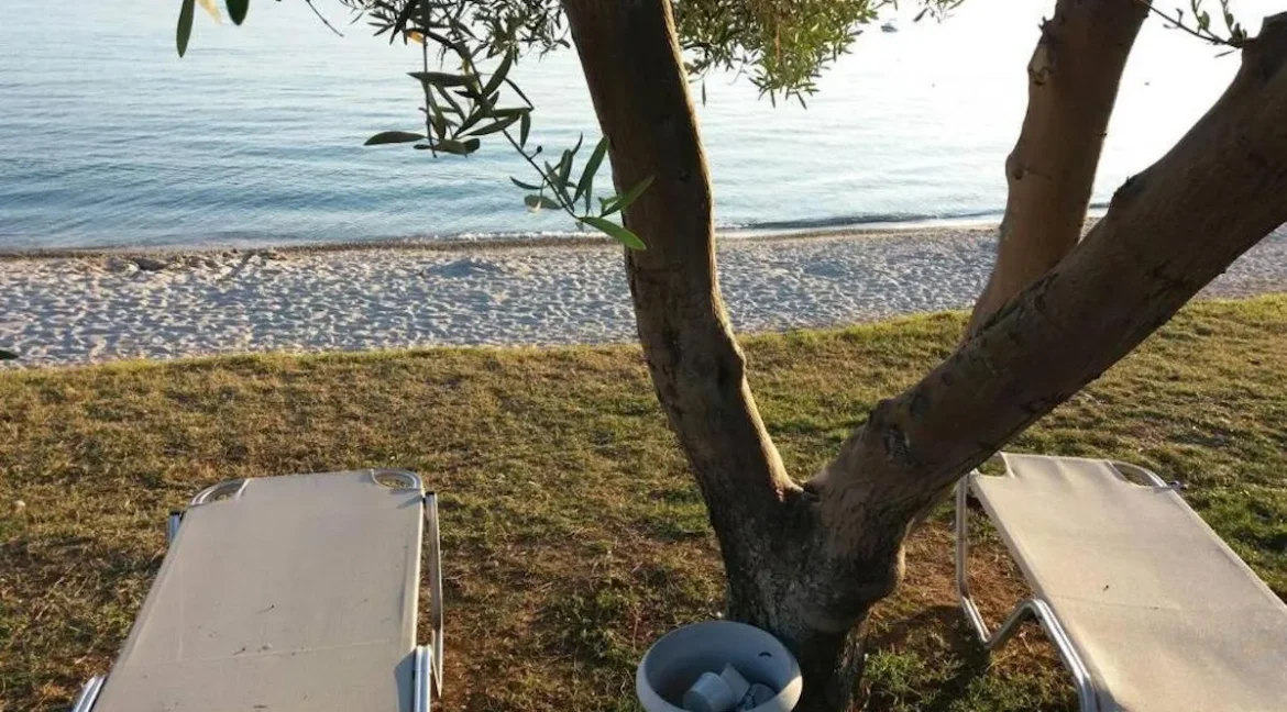 Seaside Villa for Sale in Nea Skioni Halkidiki 16