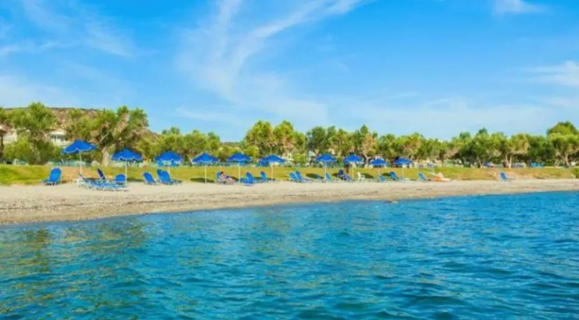 Seaside Villa for Sale in Nea Skioni Halkidiki 2