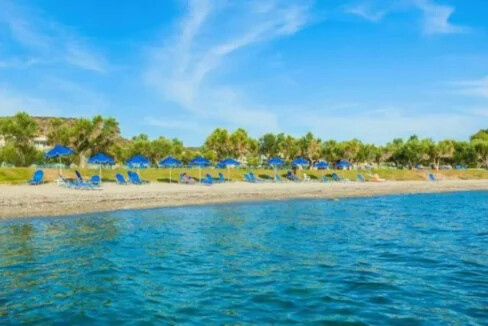 Seaside Villa for Sale in Nea Skioni Halkidiki 2