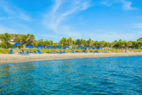 Seaside Villa for Sale in Nea Skioni Halkidiki 2