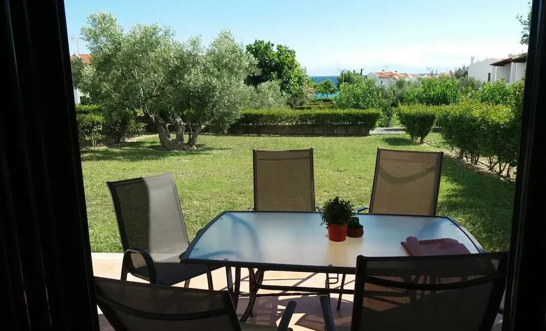 Seaside Villa for Sale in Nea Skioni Halkidiki 3