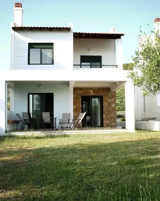 Seaside Villa for Sale in Nea Skioni Halkidiki 9