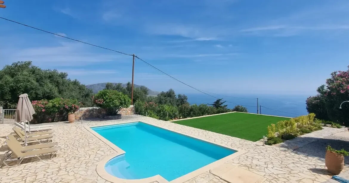 Seaview Villa for sale in Crete Kefalas, Apokoronas 26.jpg