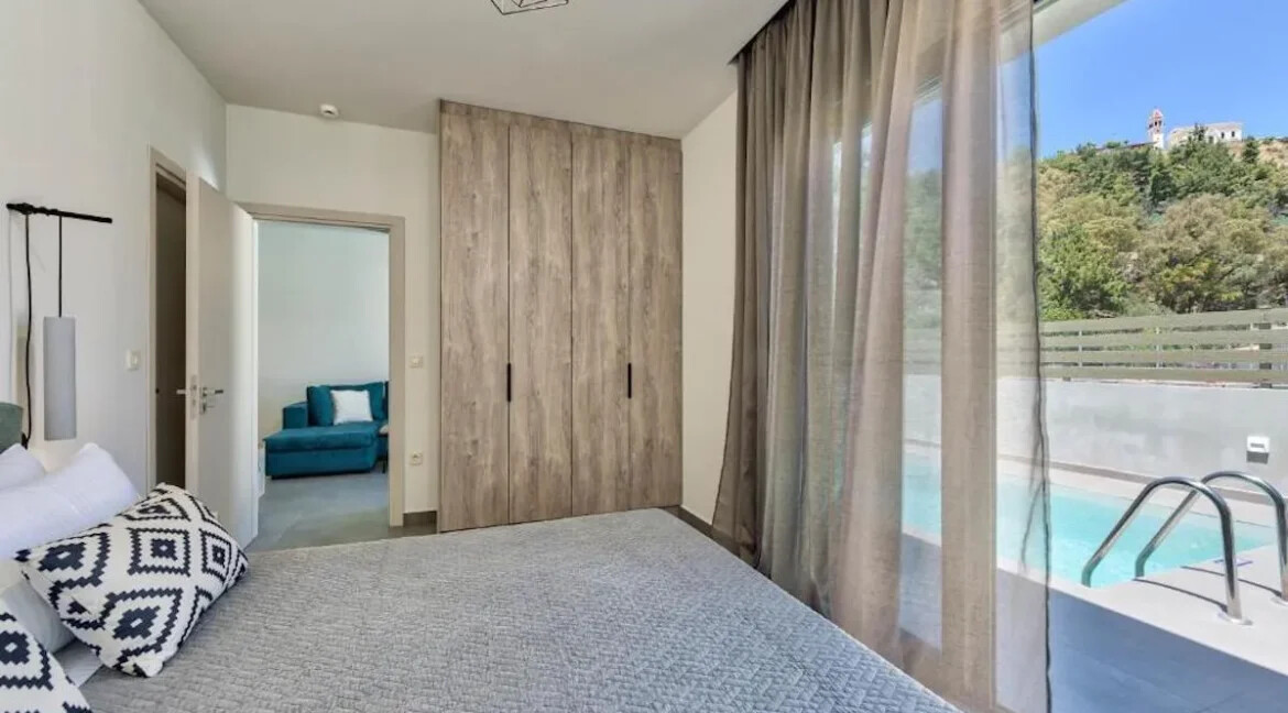 Town House with pool for Sale in Zakynthos Greece 4