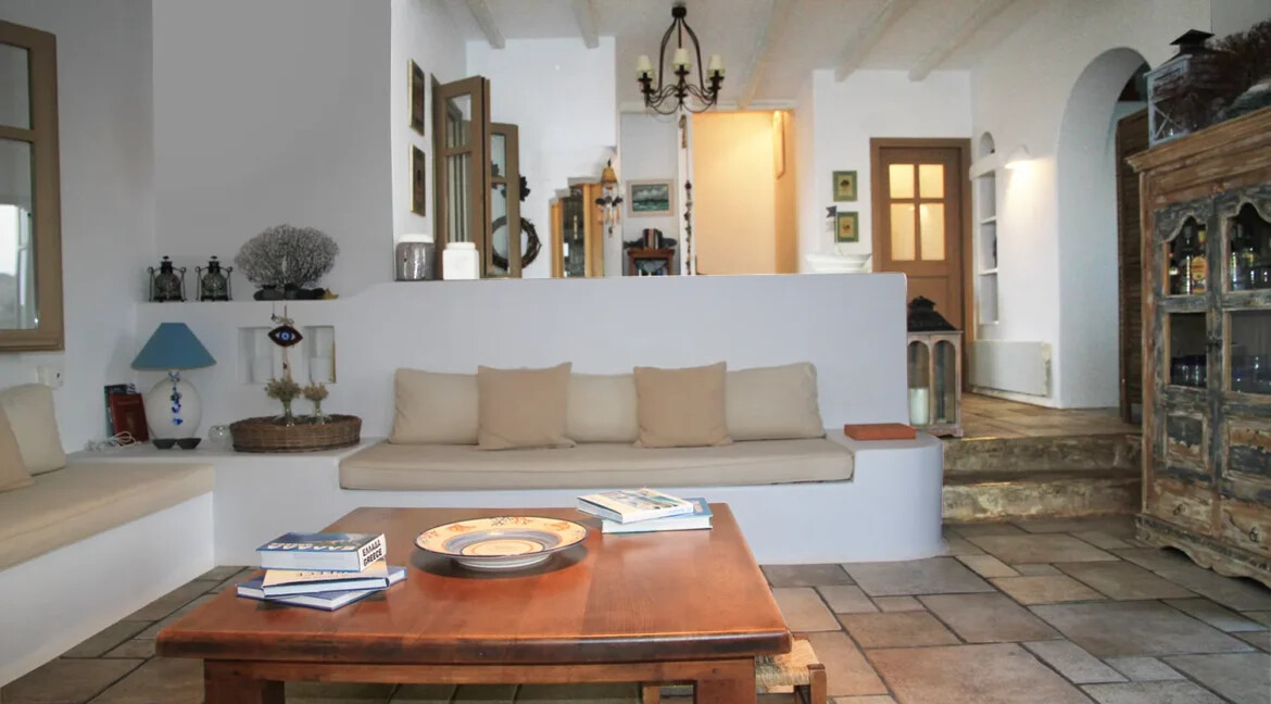 Unique Seafront Property in Kythnos, Cyclades 8