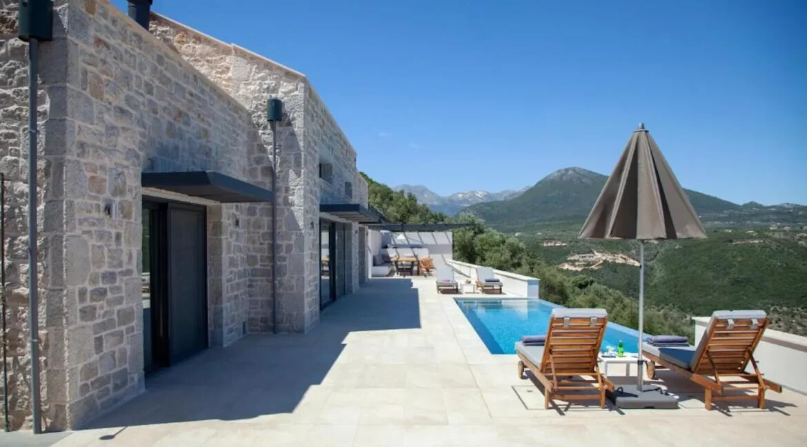 Villas in Sivota Lefkada for sale 12