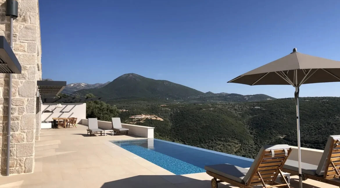 Villas in Sivota Lefkada for sale 20.jpeg