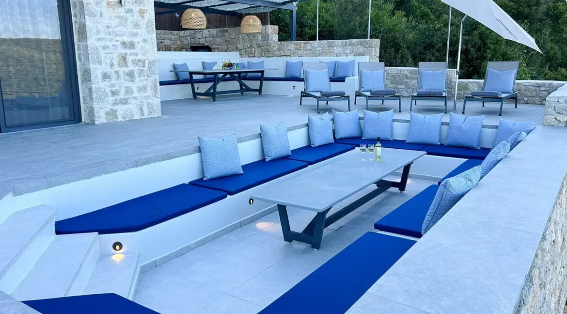 Villas in Sivota Lefkada for sale 22.jpg