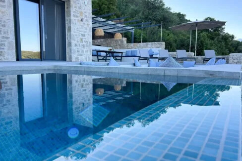 Villas in Sivota Lefkada for sale 24.jpg