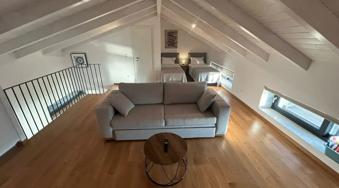 Villas in Sivota Lefkada for sale 27.jpg