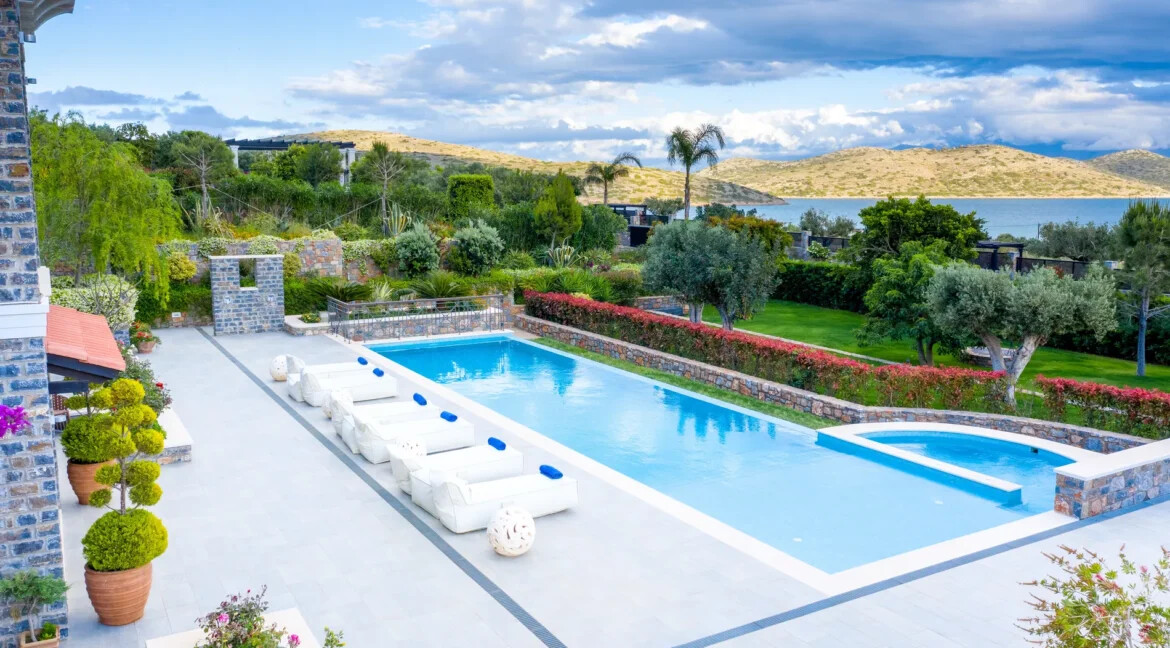 seafront Villas for sale in Elounda Crete 12