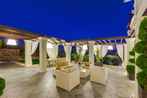 seafront Villas for sale in Elounda Crete 3