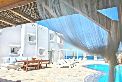 2 Luxurious Seafront Villas for Sale in Mykonos 6