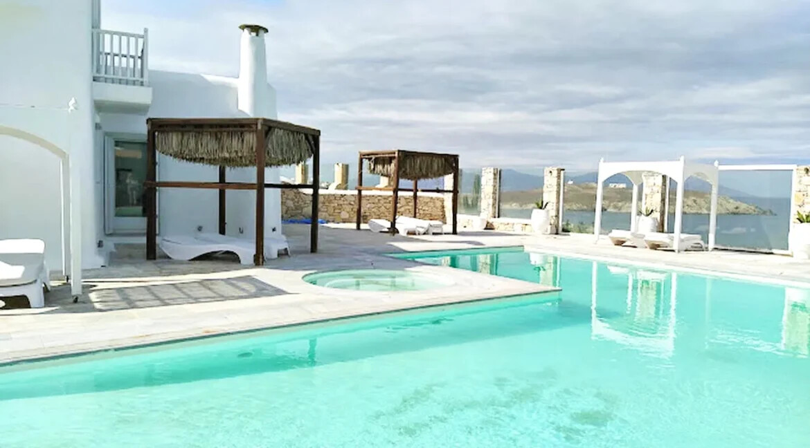 2 Luxurious Seafront Villas for Sale in Mykonos 7