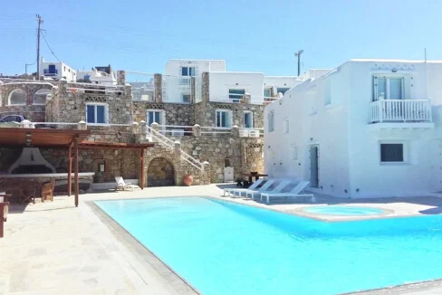 2 Luxurious Seafront Villas for Sale in Mykonos 9