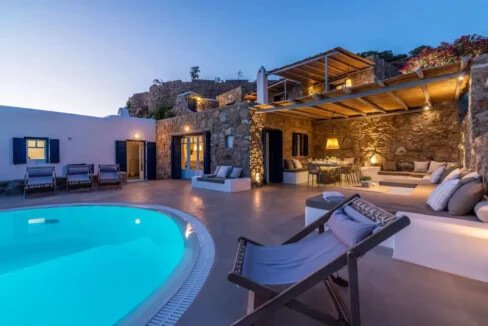 2 Luxury Villas for Sale in Mykonos, Tourlos 1