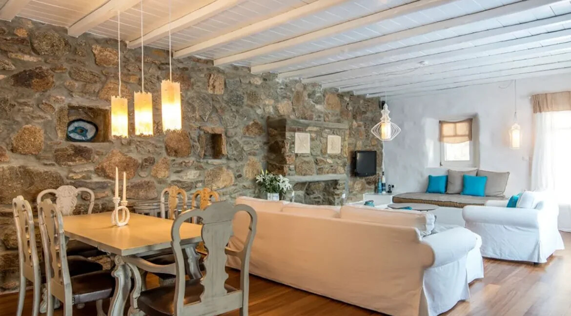 2 Luxury Villas for Sale in Mykonos, Tourlos 2