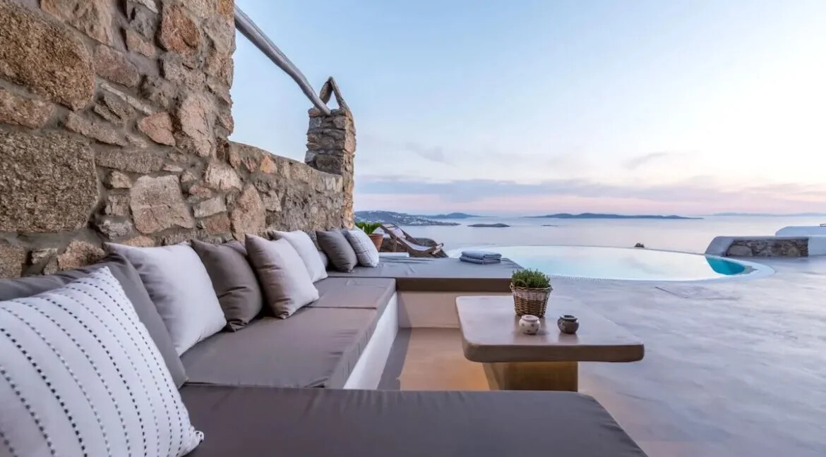 2 Luxury Villas for Sale in Mykonos, Tourlos 3