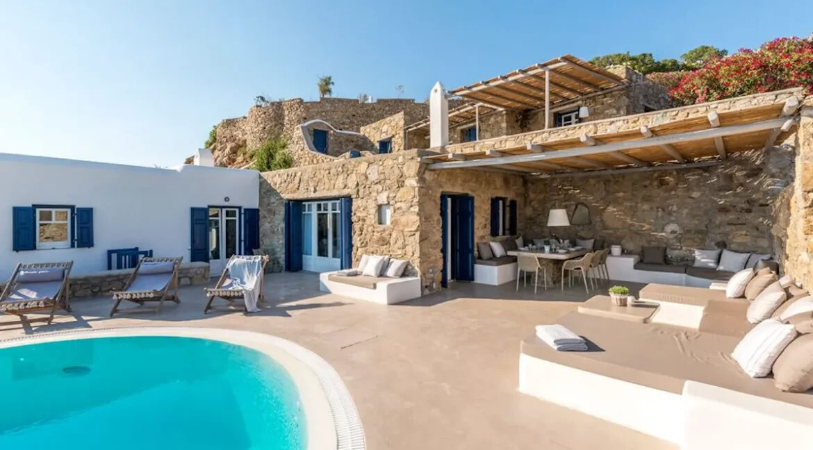 2 Luxury Villas for Sale in Mykonos, Tourlos 8