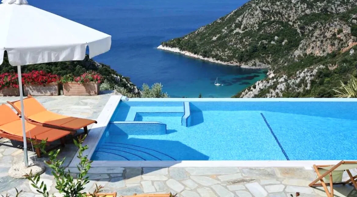 3 Luxury Villas for sale at Skopelos island, Magnificent Seaview 10