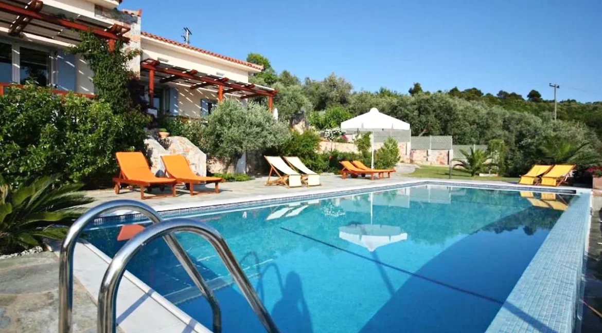 3 Luxury Villas for sale at Skopelos island,  Magnificent Seaview 27
