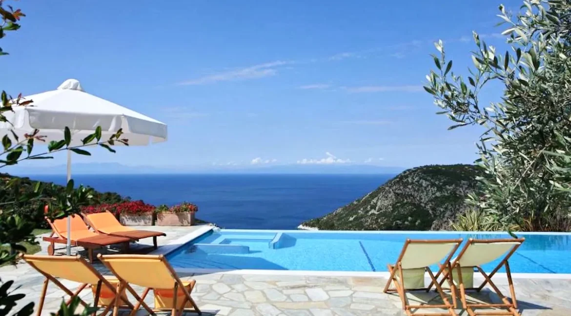 3 Luxury Villas for sale at Skopelos island,  Magnificent Seaview 29