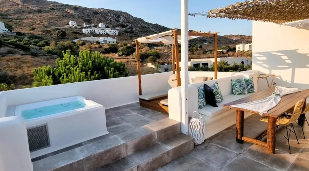 Apartment for sale in Naxos with Jacuzzi